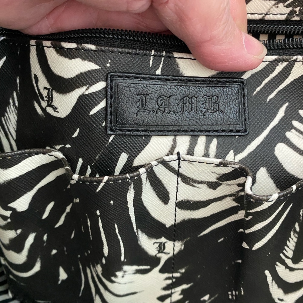 L.A.M.B. by Gwen Stefani Percy X-Large Vintage Tote Handbag, Blk/Wht,Leather PVC - Picture 8 of 16